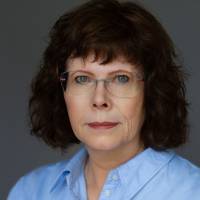 Dr Paula Nottingham