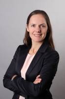 Dr Elisabeth Fink