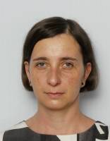 Dr Karolina Slovenko